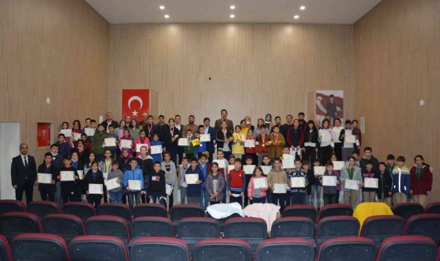 Akıl ve Zeka Oyunları Turnuvasının ödül töreni yapıldı