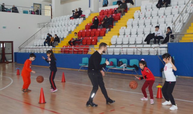 Akıncılarspor Basketbol Takımı, antrenmanlarına başladı