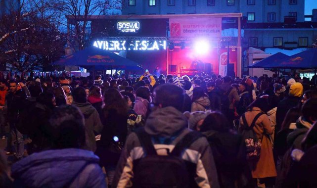 AKK Gençlik Meclisi ve Hacettepe Üniversitesi&#039;nden Minifest &quot;Bir Gençlik Vakası&quot;