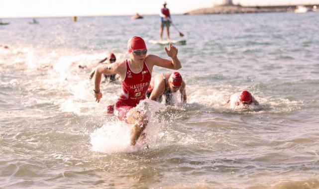 Alanya Triatlonu'na ödül