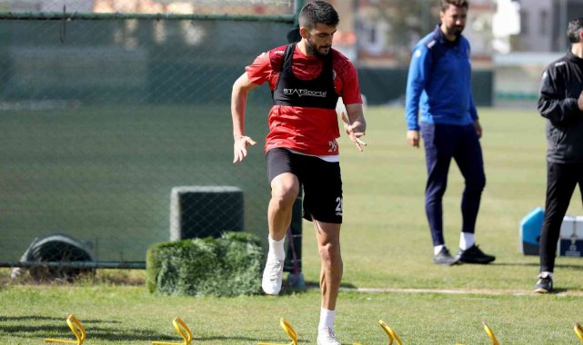 Alanyaspor, Çaykur Rizespor maçına çift idmanla hazırlanıyor