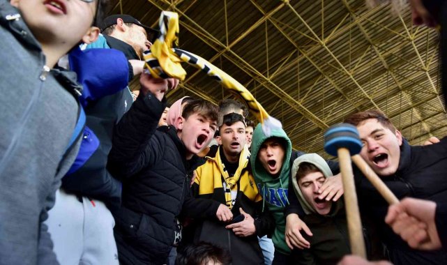 Aliağaspor FK 3 puanı 3 golle aldı