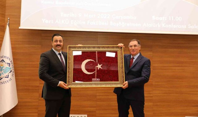 ALKÜ&#039;de ombudsmanlık ve Türkiye&#039;nin 2023 hedefleri konuşuldu