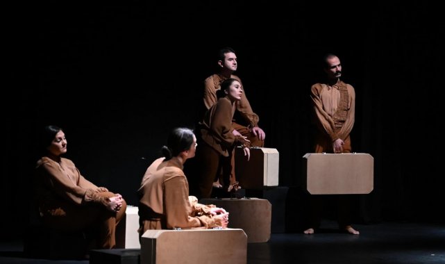 Ankara Uluslararası Tiyatro Festivali&#039;nde sahne aldılar