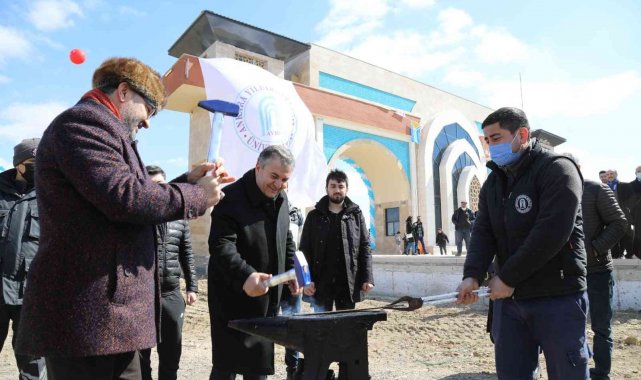 Ankara Yıldırım Beyazıt Üniversitesi'nde Nevruz Bayramı coşkusu