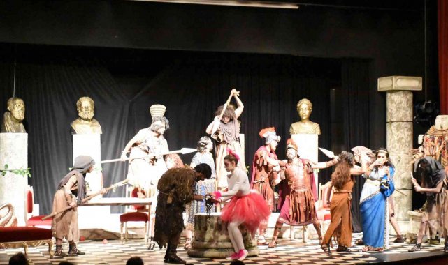 Ankara&#039;da &#039;Ezop&#039; rüzgarı esti