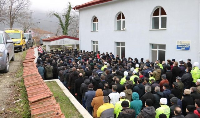 Aracında ölü bulunan mahalle bekçisi son yolculuğuna uğurlandı