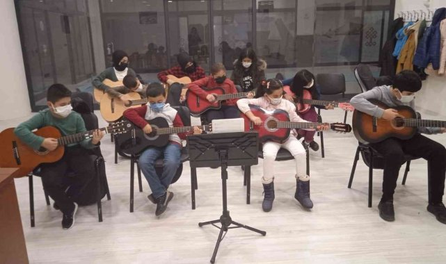 Aşık Sümmani Kültür Merkezinde rekor