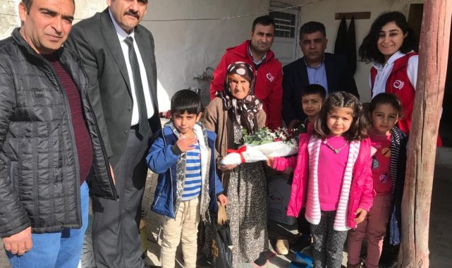 Asırlık çınarlar yalnız bırakılmadı