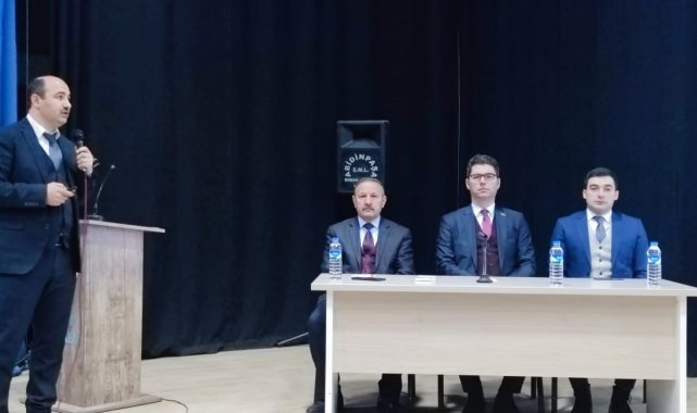 Aşkale'de muhtarlara seminer