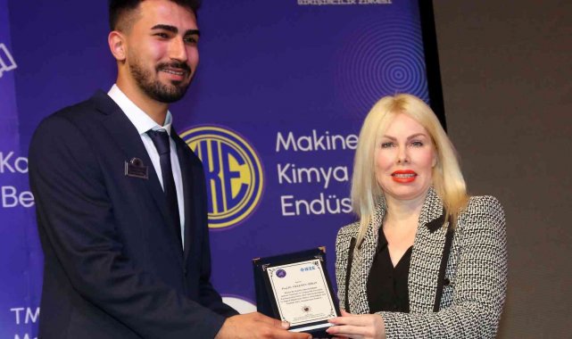 AÜ Rektörü Özkan: &quot;Yarının Türkiye&#039;si gençlerimizin gayret ve çabalarıyla şekillenecek&quot;