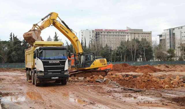 AÜ Tıp Fakültesi Otoparkının temeli atılıyor