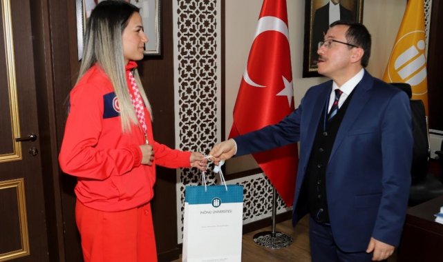 Avrupa Şampiyonu'na hediye