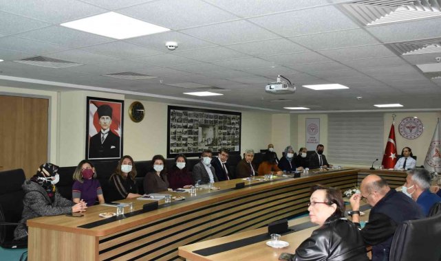 Aydın İl Sağlık Müdürlüğü'nde değerlendirme toplantısı gerçekleştirildi