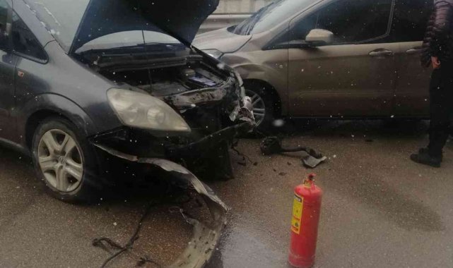 Aynı noktada iki ayrı kaza: 1 yaralı