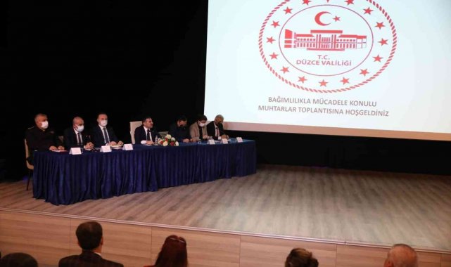 Bağımlılıkla mücadele muhtarlara anlatıldı