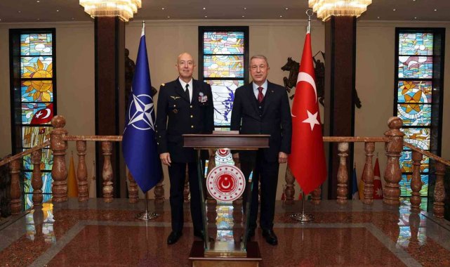 Bakan Akar, NATO Yüksek Müttefik Dönüşüm Komutanı Lavigne'yi ağırladı