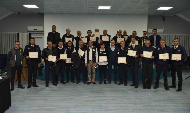 Balıkesir Büyükşehir'den şoförlere iletişim eğitimi