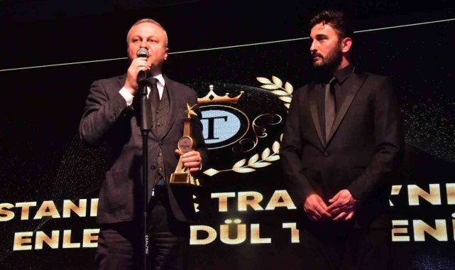 Başkan Akgün'e "Yılın Belediye Başkanı" ödülü