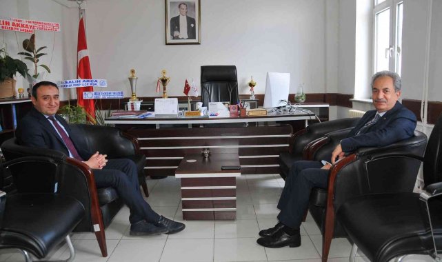 Başkan Akkaya sağlık çalışanlarının Tıp Bayramını kutladı