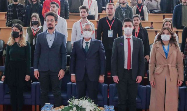 Başkan Alim Işık üniversite öğrencileriyle buluştu