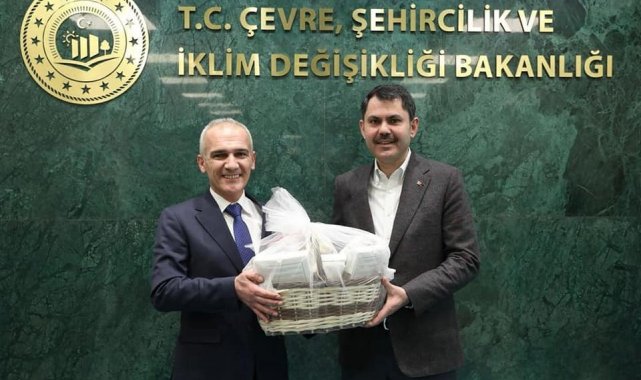 Başkan Altıkulaç, Bakan Kurum'u ziyaret etti