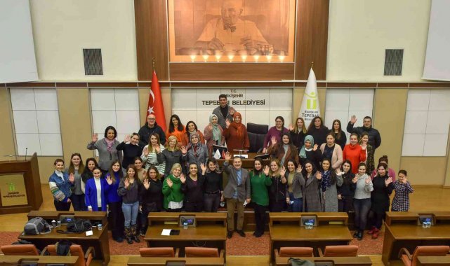 Başkan Ataç: &quot;Belde Evlerimiz Eskişehir&#039;e renk katıyor&quot;