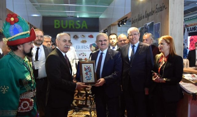 Başkan Aydın Diyarbakır'da Bursa'yı temsil etti