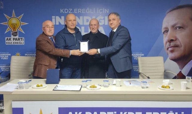 Başkan Bozkurt&#039;tan teşekkür plaketi