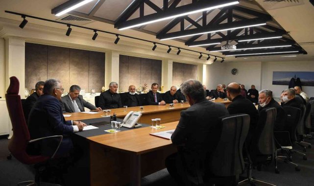 Başkan Büyükkılıç muhtarları dinledi