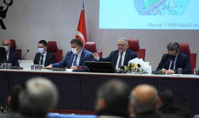 Başkan Büyükkılıç: "Sera Organize Sanayi Bölgesi'nde büyükşehir kurucu üye olacak"