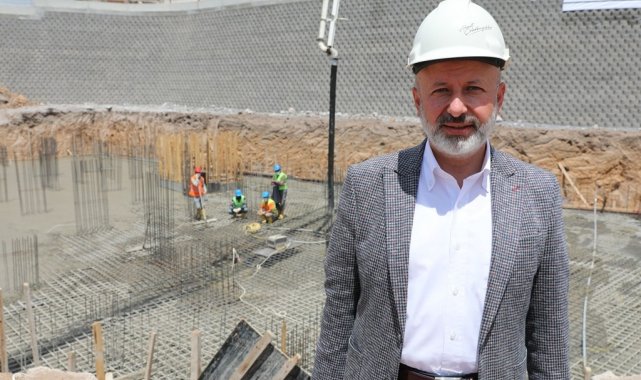 Başkan Çolakbayrakdar: &quot;Erkilet Bulvarı ve Yeşil Mahalle, yeni yüze kavuşuyor&quot;