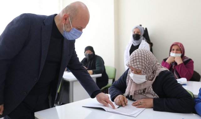 Başkan Çolakbayrakdar: "Kadınlarımız, başımızın tacıdır"