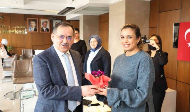 Başkan Demir&#039;den 8 Mart sürprizi