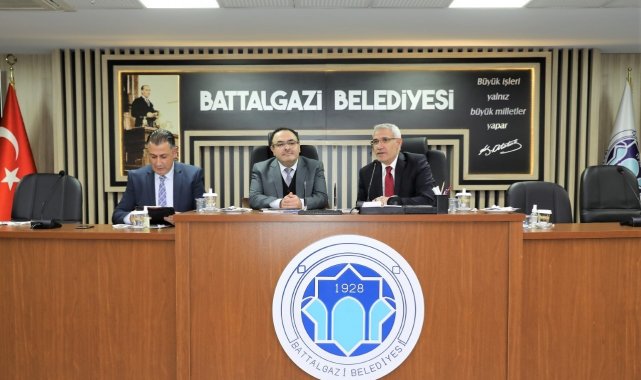 Başkan Güder, Böke&#039;ye sunum yaptı