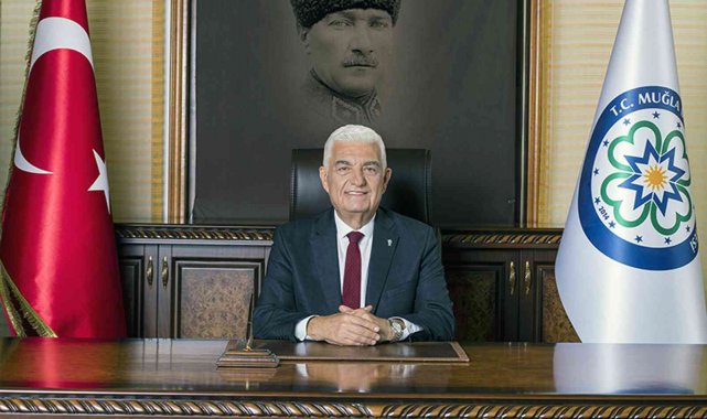 Başkan Gürün sağlık çalışanlarının Tıp Bayramı'nı kutladı