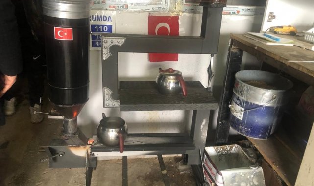 Başkan Keleş Ereğli'de pelet ve soba üretimi yapan demir doğrama atölyesini inceledi