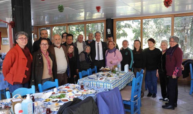 Başkan Oktay ulu çınarları unutmadı