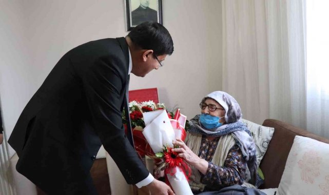 Başkan Özcan'dan Nazilli'nin asırlık çınarlarına sürpriz