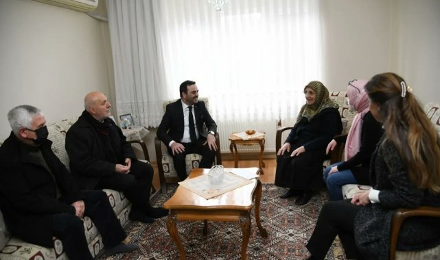 Başkan Özlü, yaşlı bireylerin taleplerini dinledi