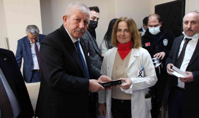 Başkan Sarı: "Sağlık çalışanları insanlık adına büyük bir hizmet sunuyor"