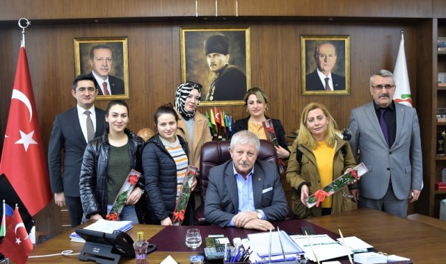 Başkan Sarı'dan kadın personele '8 Mart' izni