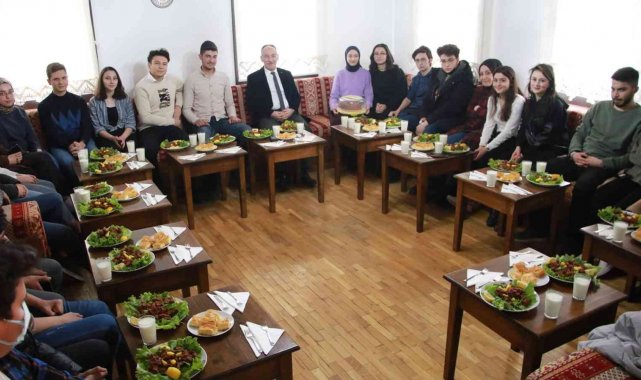 Başkan Saygılı gençlerle buluştu