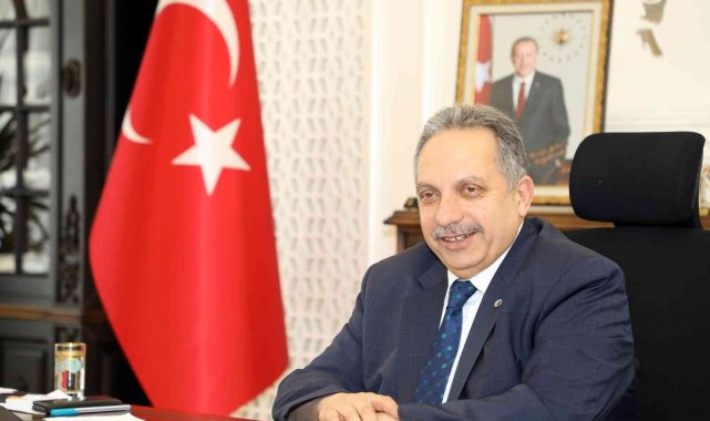 Başkan Yalçın: "Millet olarak İstiklal Marşı'nı kendimize düstur edinmeliyiz"