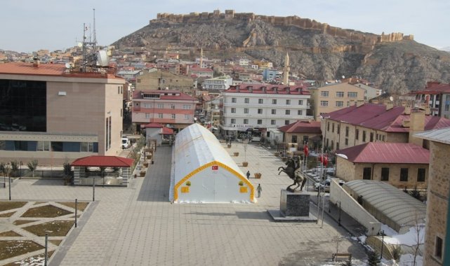 Bayburt'ta bu yıl iftar çadırı Saray Bahçesinde