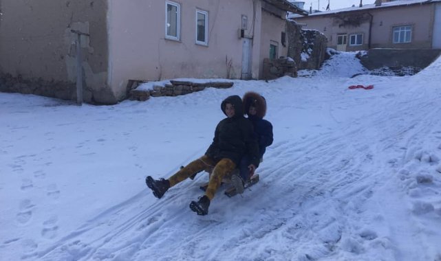 Bayburt'ta eğitime kar tatili