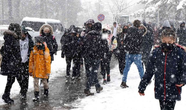 Bayburt'ta eğitime kar tatili