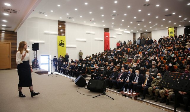 Bayburt'ta İstiklal Marşı'nın kabulü kutlandı, Milli Şair Mehmet Akif yad edildi