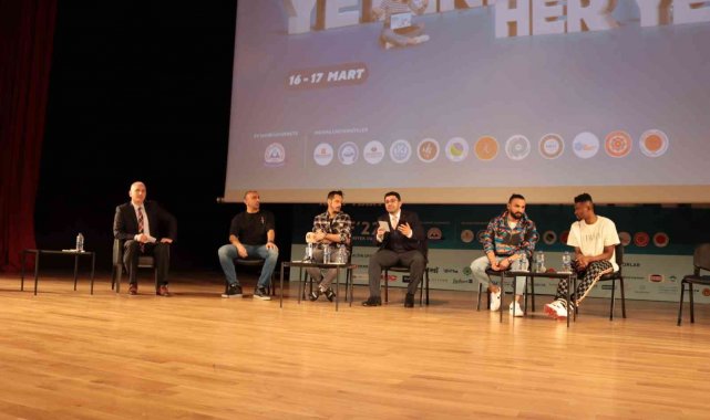 Beşerler: "Gol attıktan sonra takımı ileride tutmak istiyoruz ancak oyuncular psikolojik olarak geri çekiliyor"