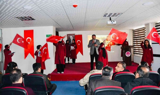 Besni&#039;de İstiklal Marşı&#039;nın Kabulünün 101. yılı kutlandı